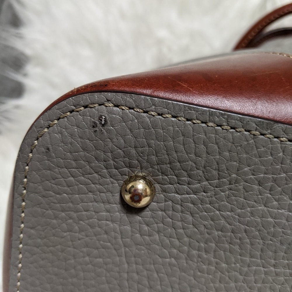 Host Pick ❤️ Dooney & Bourke Barlow bag - Picture 6 of 12